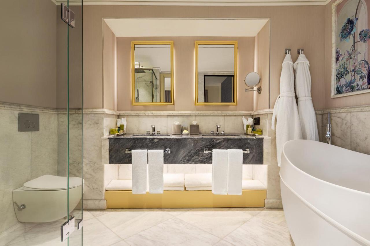فندق Wyndham بخارى المظهر الخارجي الصورة
